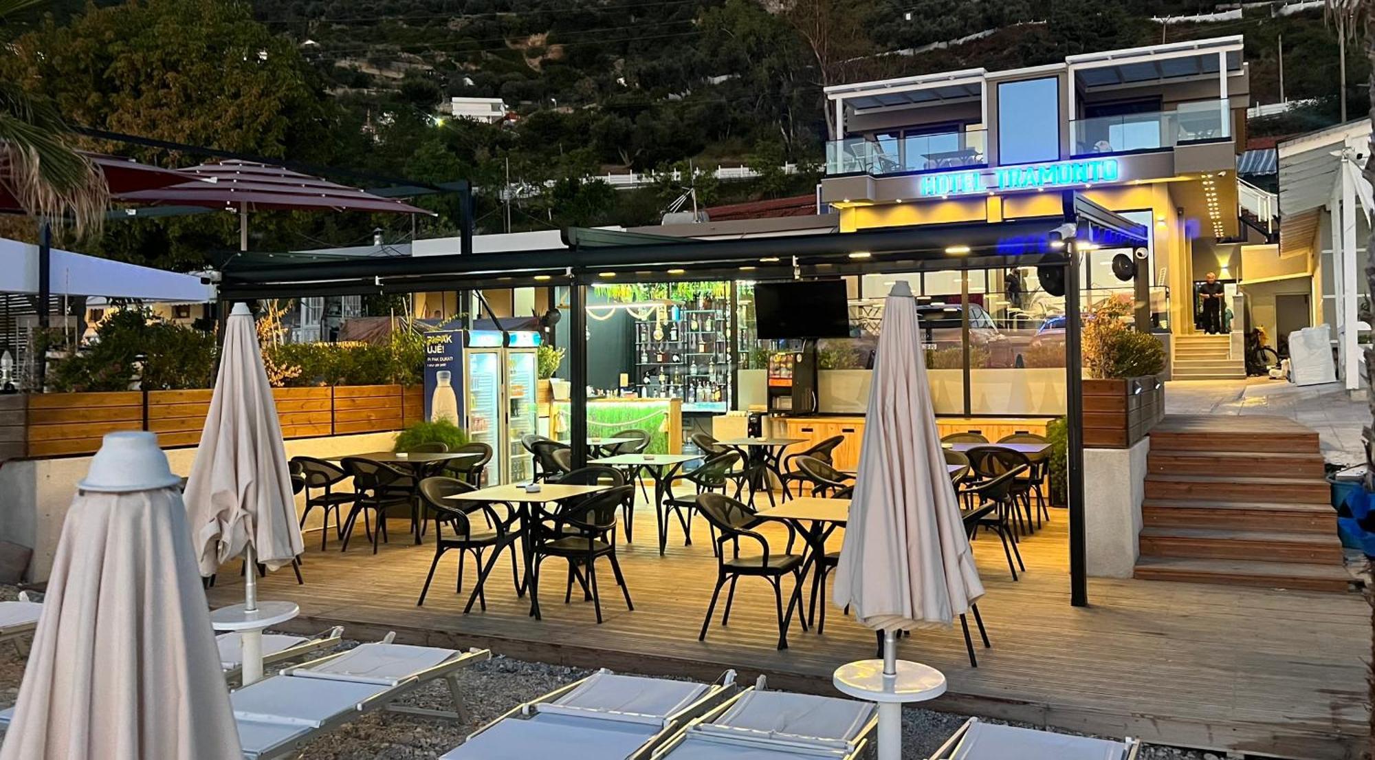 Villa Tramonto Vlore Radhimë Exterior foto