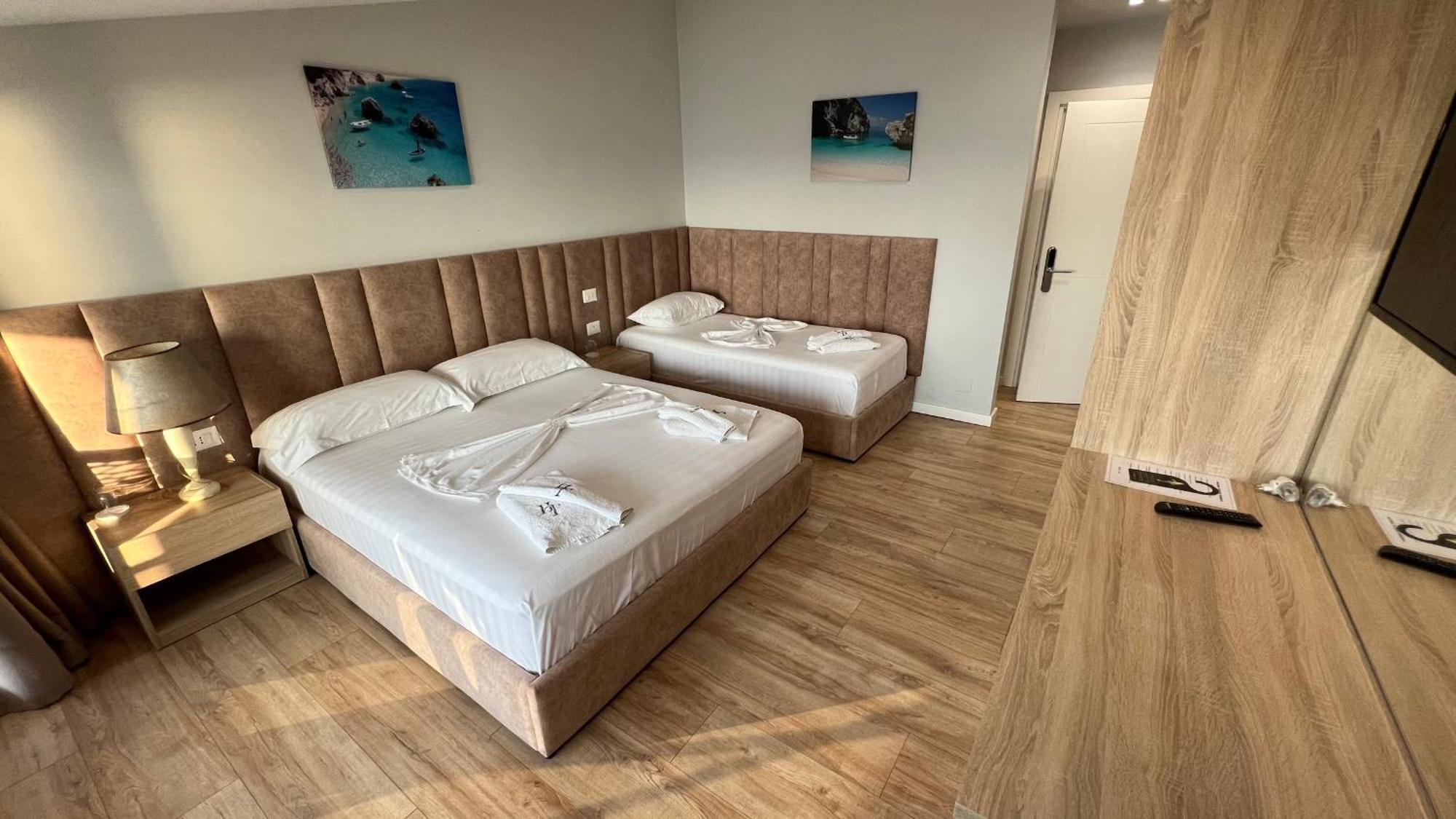 Villa Tramonto Vlore Radhimë Exterior foto