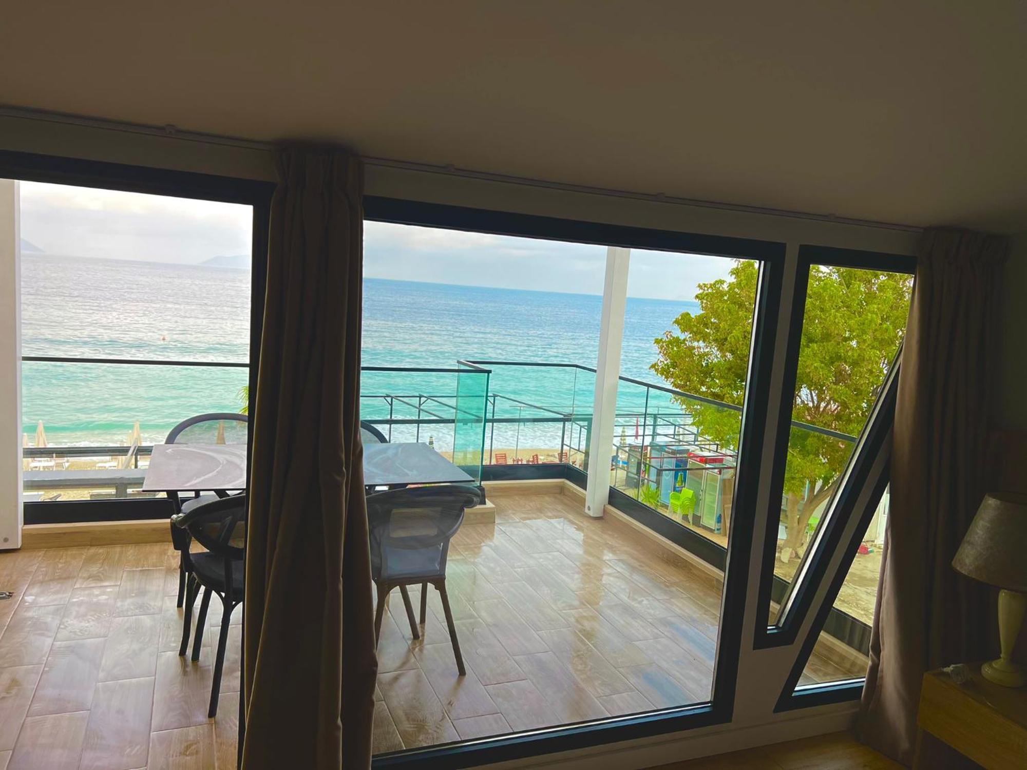 Villa Tramonto Vlore Radhimë Exterior foto